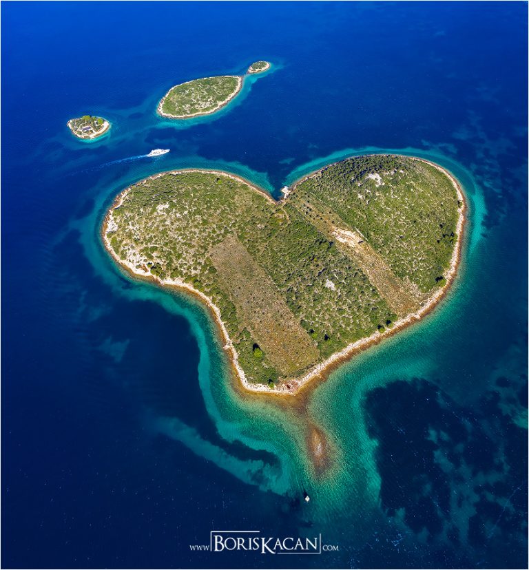 Photographer captures over 1,100 Croatian islands | Croatia Week