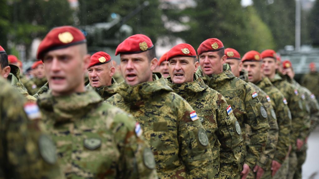 PHOTOS: Croatian Army “Spiders” awarded berets | Croatia Week