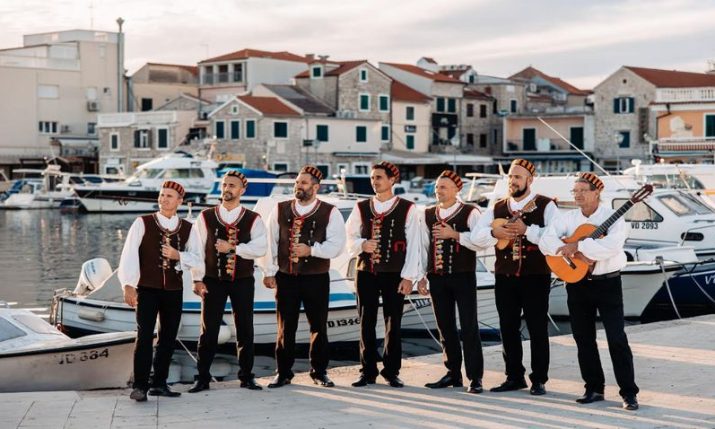 A Stroll with the Klapa: Unique walking tour launches on Croatian coast 