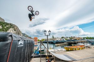 Marin Ranteš Croatian bmx rider doing tricks