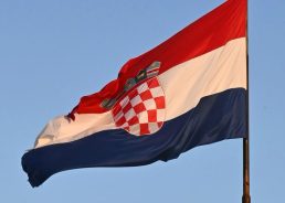 €2.25 million in scholarships for Croatians abroad