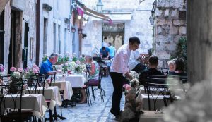 Waiter croatia