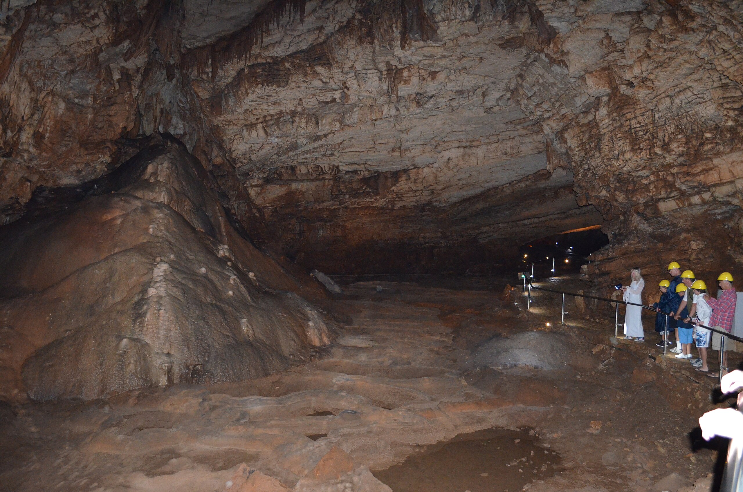 Inside Vjetrenica cave