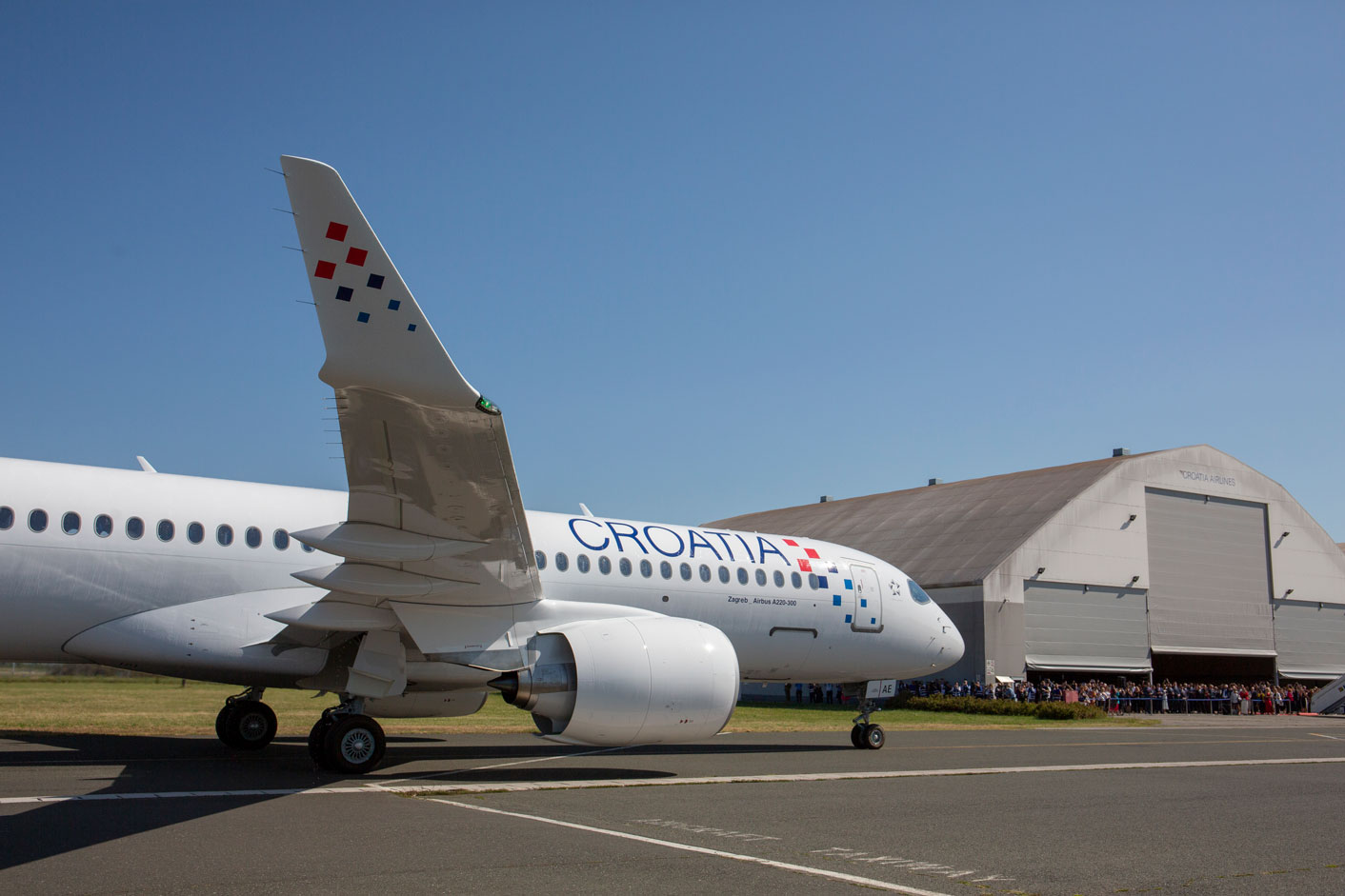 Airbus A220-300  Croatia Airlines