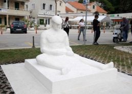 Makarska unveils a statue to honour a vanishing tradition