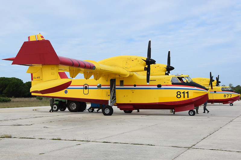 Croatia sends Canadair aircraft to help Greece fight fires
