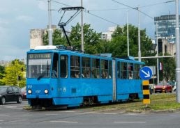 Zagreb on the search for 100 new tram drivers