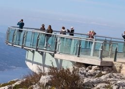 Closure of popular Skywalk attraction frustrates local tourism operators