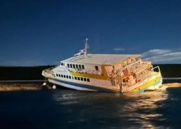 VIDEO: Catamaran sinks off Croatian island, passengers evacuated