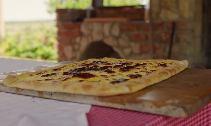 Loparka – the traditional delicacy from Croatia’s Prigorje region