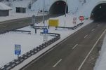 Severe winds and snow closes numerous Croatian roads