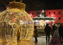 PHOTOS: A look at Osijek’s Christmas markets