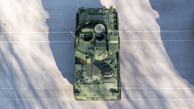 bradley fighting vehicle croatia 